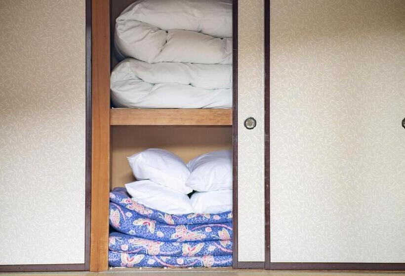 Четырехместный Номер Стандарт, Yuzawa House