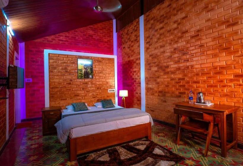 Номер Стандарт с Балконом, Elite Inn Cholai Lake View Resort