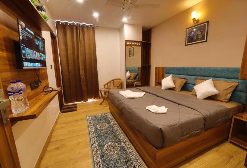 اتاق استاندارد با تراس, Mahadev Rishikesh