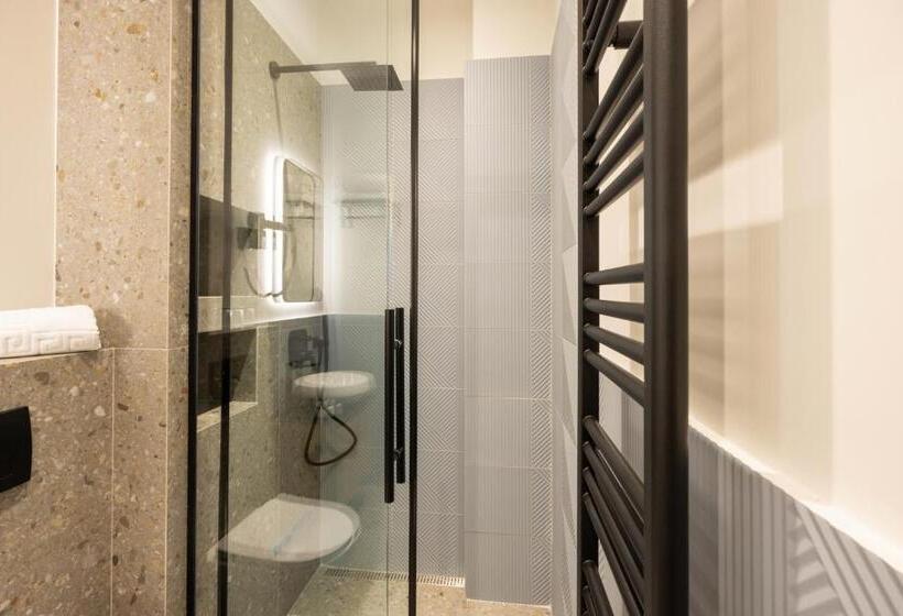 اتاق سوپریور, Hop Inn Rooms & Suites