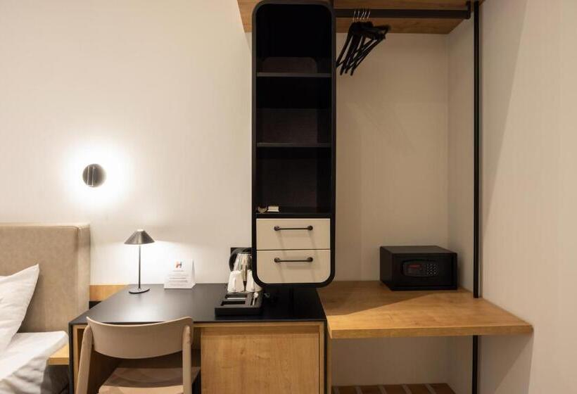 اتاق سوپریور, Hop Inn Rooms & Suites