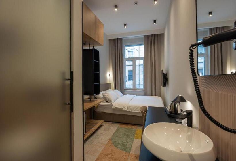 اتاق سوپریور, Hop Inn Rooms & Suites