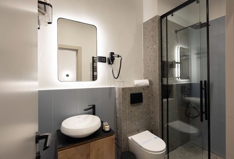 اتاق سوپریور, Hop Inn Rooms & Suites