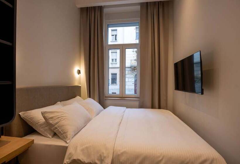 اتاق سوپریور, Hop Inn Rooms & Suites
