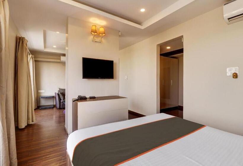 三人经典房间, Kailash Inn