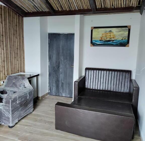 Президентский Люкс, Ashodev Residency