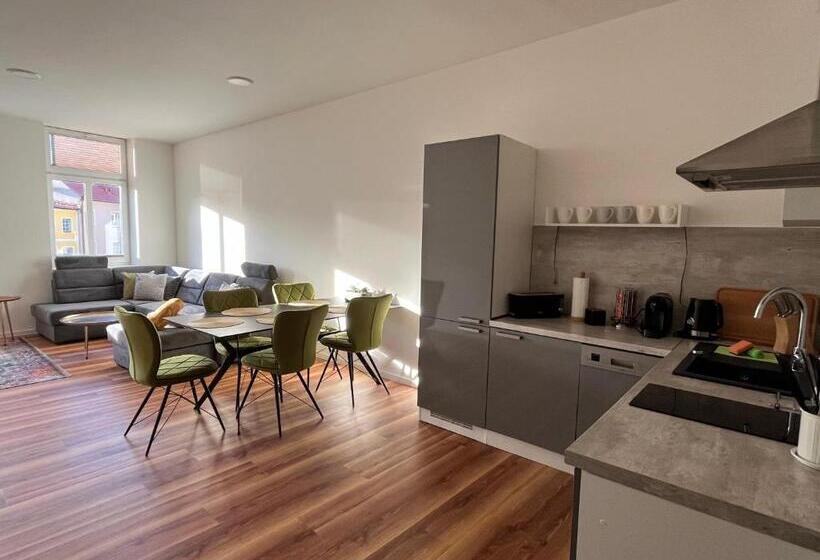 Апартаменты 2 Спальни, Apartmány Malé Náměstí, Broumov