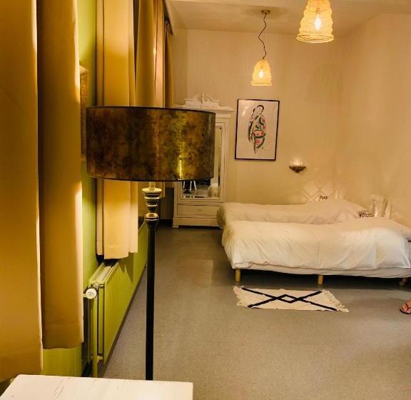 가든 전망 스위트, De Lotuspoort Met Mihr S B&b In De Abdij Van Bornem