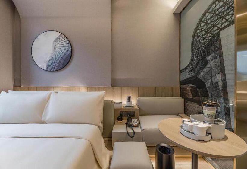 Номер Superior, Atour Hotel Shanghai World Expo Center