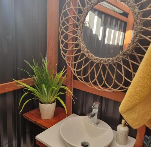 디럭스 룸, Birdsong Retreat   A Bnb On Lamb Island
