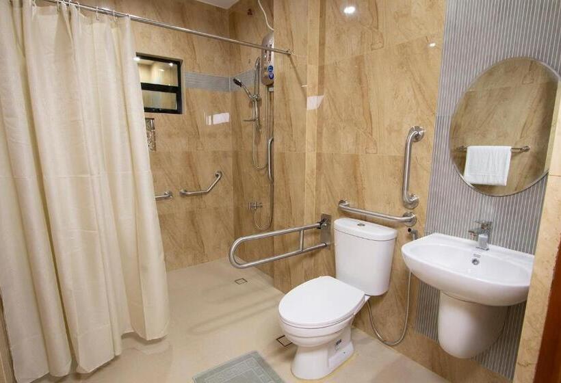 Президентский Люкс, Dancels Inn