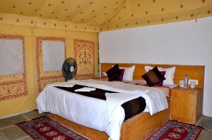 豪华房间, Desert Safari Mehtab