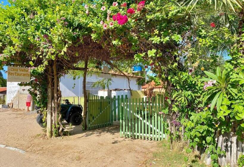 سوییت سوپریور, Pousada Casa Velha Moitas