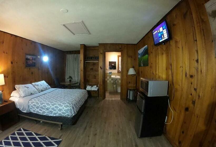 Номер Стандарт, Heart Of The Berkshires Motel
