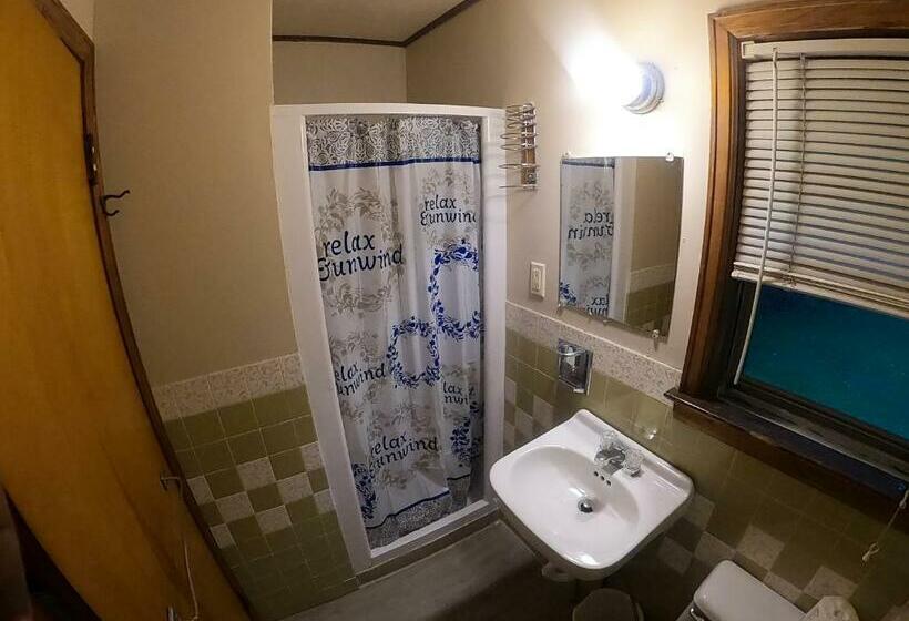 Номер Стандарт, Heart Of The Berkshires Motel