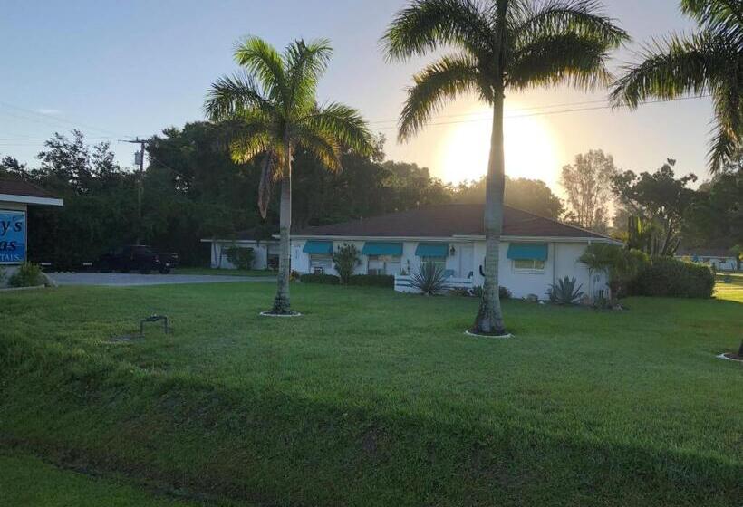 标准间, Addy's Villas