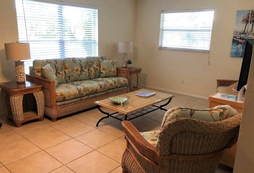 2间卧室的房子, Addy's Villas