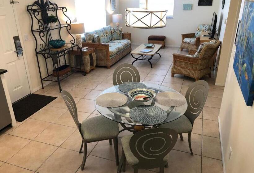 2间卧室的房子, Addy's Villas
