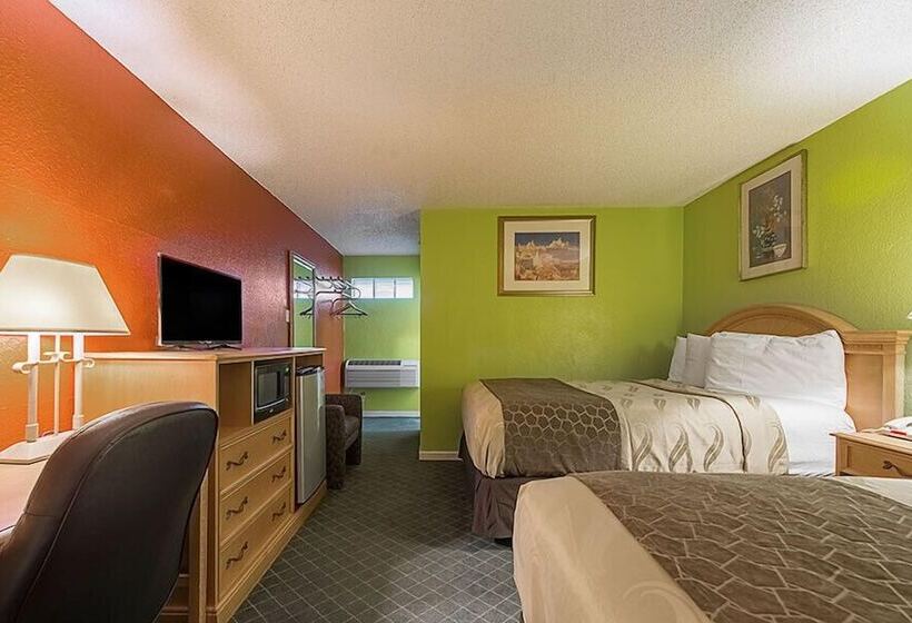 غرفه قياسيه سريرين مزدوجين, Highway Inn