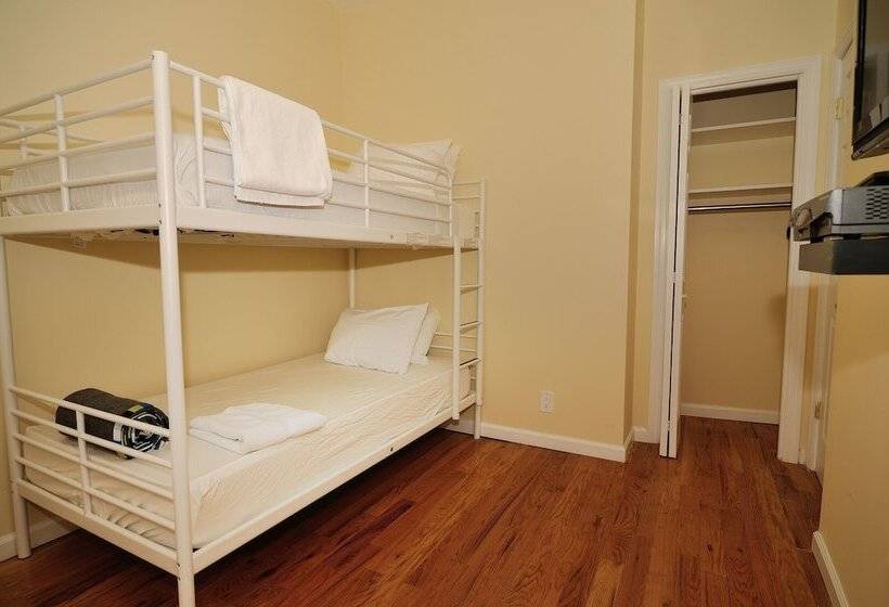 اتاق استاندارد, Rostel  Hostel