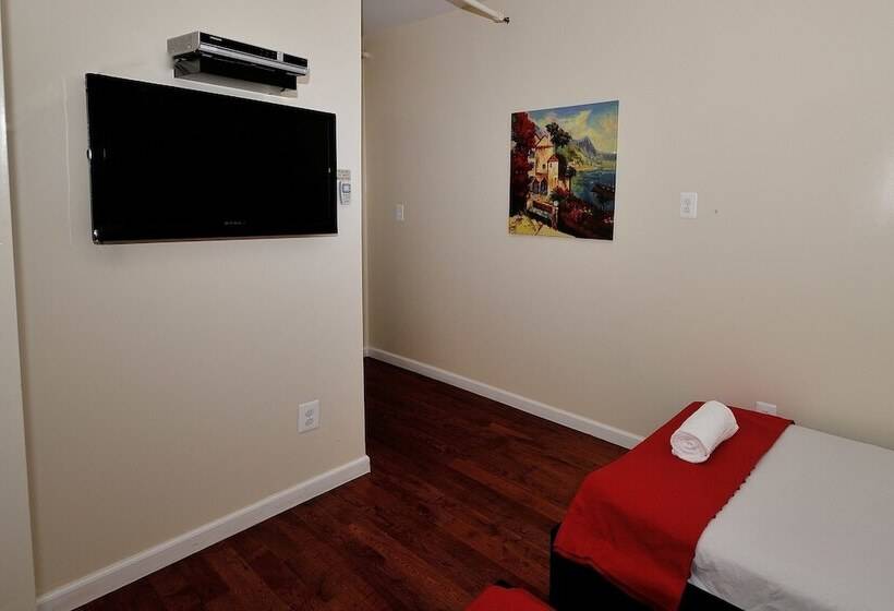 اتاق استاندارد, Rostel  Hostel
