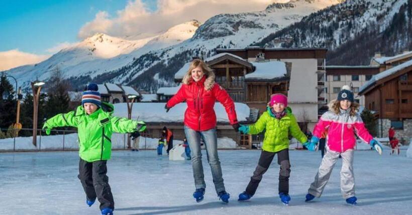 استودیو استاندارد با چشم‌انداز, Résidence Les Crêts 1   Val D Isère