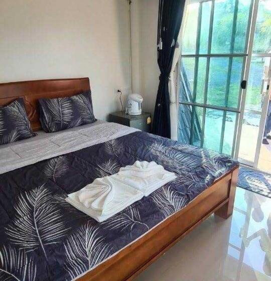 Семейный Номер, Water Hill Resort
