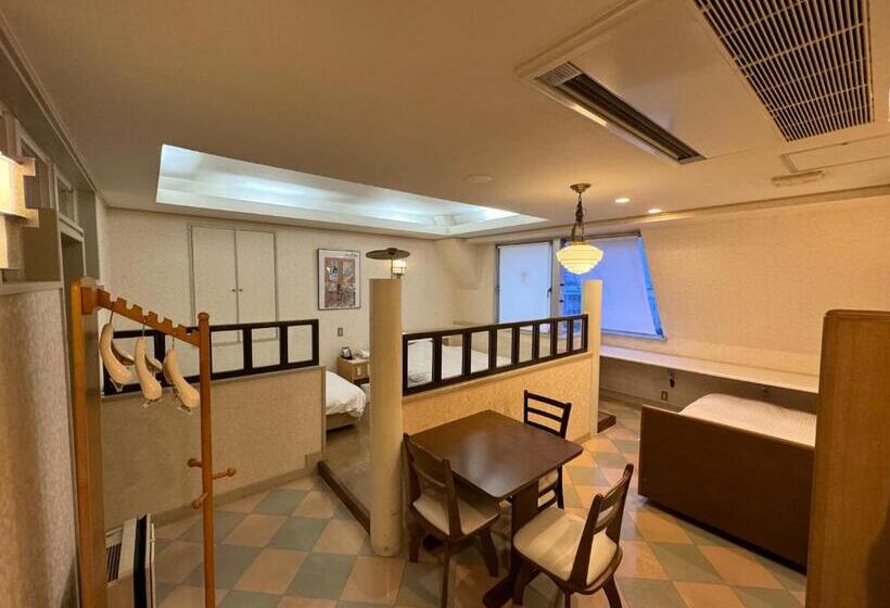 Номер Стандарт Трехместный, ホテルカスカベ Hotel Kasukabe