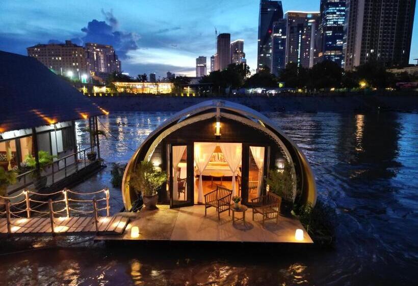 标准间, Floating Jungloo