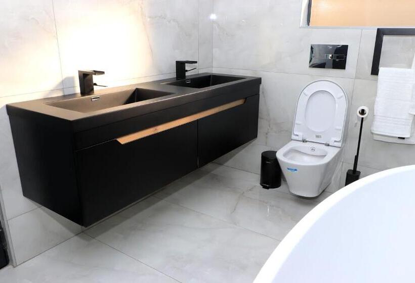 Номер Deluxe Кровать Кинг, The Residence Villa
