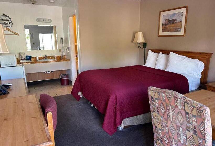 스탠다드 룸, Redwood Arms Motel