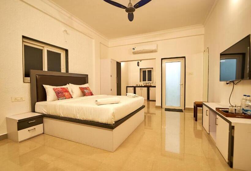 标准间带阳台, Del Hostel