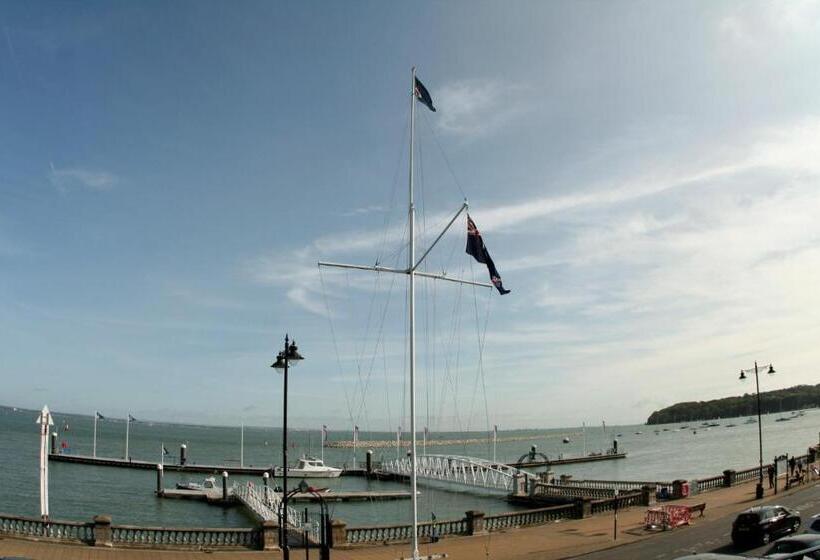 스탠다드 싱글 룸, Royal London Yacht Club
