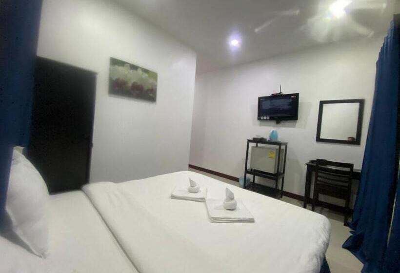 Номер Deluxe, Subinh Hotel And Restaurant