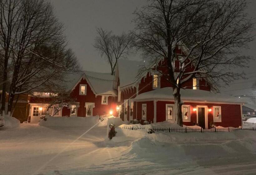 バルコニー付きスタンダードステューディオ, The Red House Fredericton