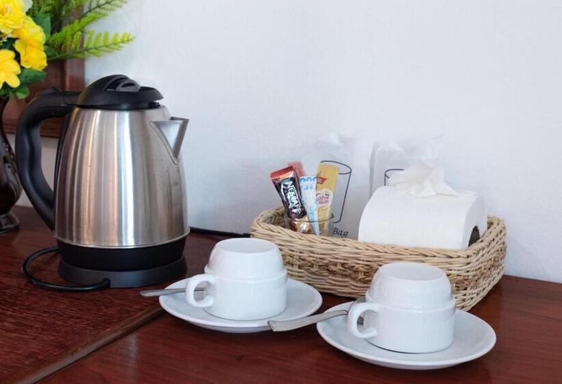 Standard Yhden Hengen Huone, Bevans Place Karon