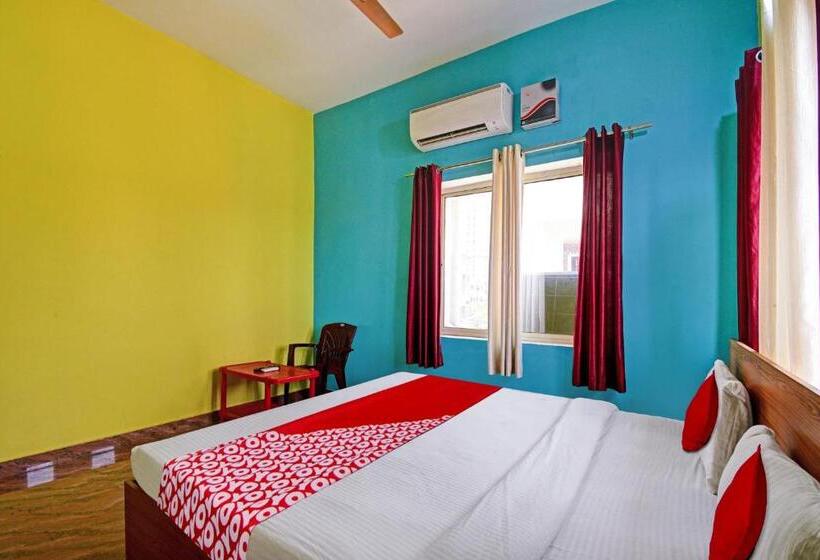 Трехместный Номер Классика, Oyo Flagship Hotel Dream Inn