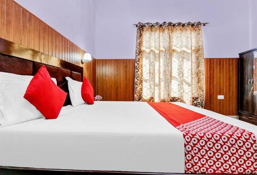 Трехместный Номер Классика, Flagship Shri Krishna Guest House