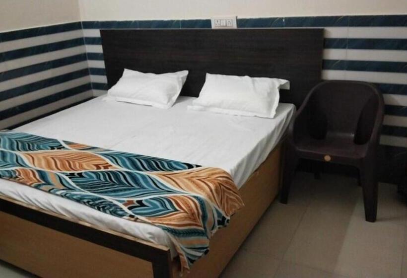 Трехместный Номер Deluxe, Oyo 81028 Lohiya Residency