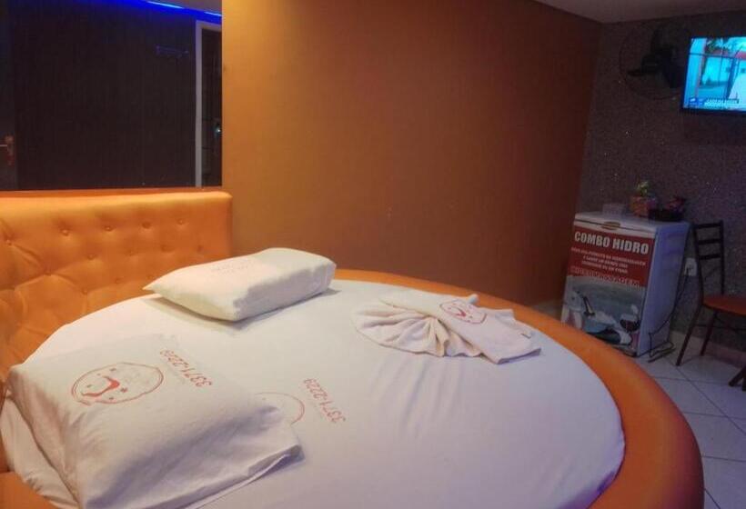 Номер Deluxe, L Motel 1001 Noites   Ceilândia