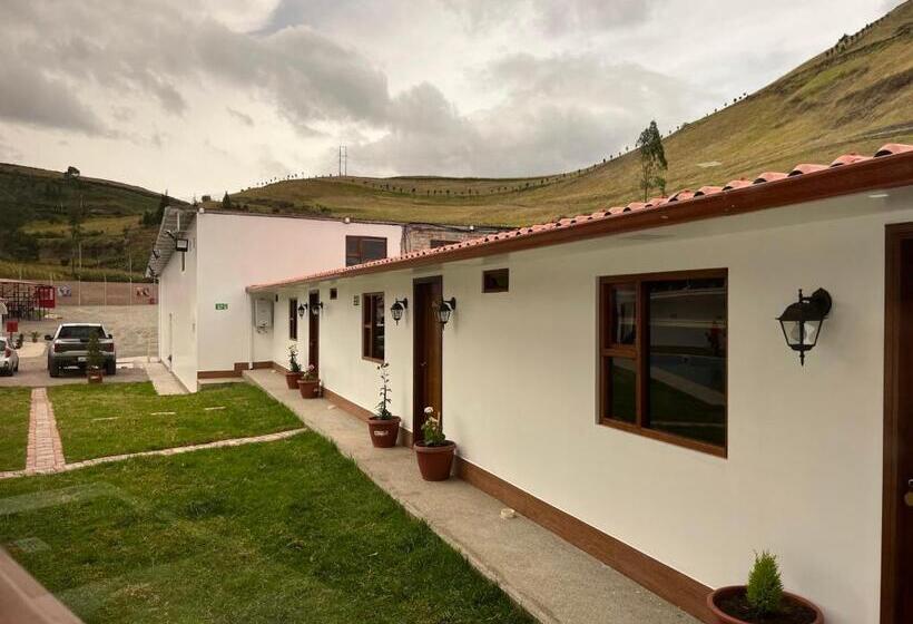Четырехместный Номер Стандарт, San Martin Resort