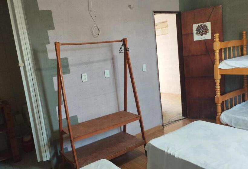 이코노미 쿼드러플룸(공용 화장실), Seomarujo Rent A Room Morro Branco