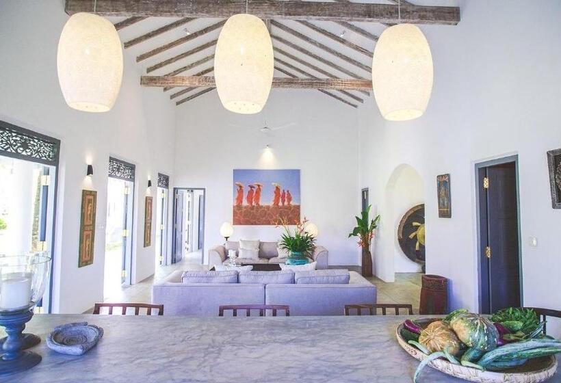 Номер Стандарт, Villa Sisila   Thalduwa Island Villas