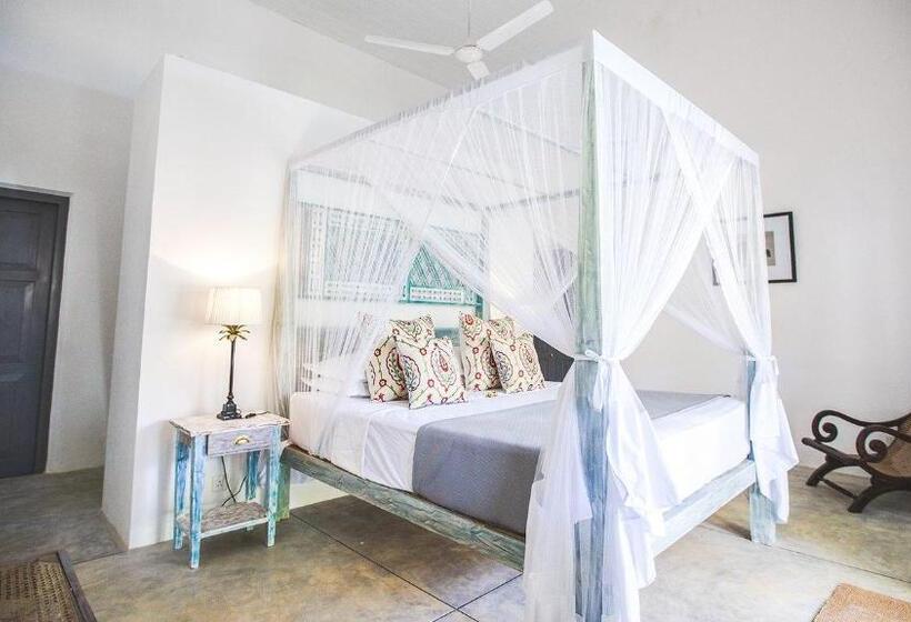 Четырехместный Номер Стандарт, Villa Sisila   Thalduwa Island Villas