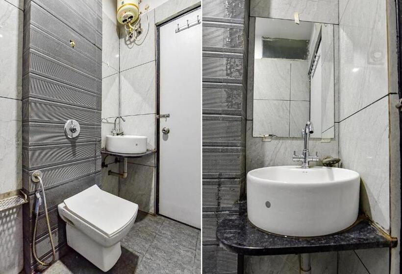 اتاق لوکس, Fabhotel Surya Palace
