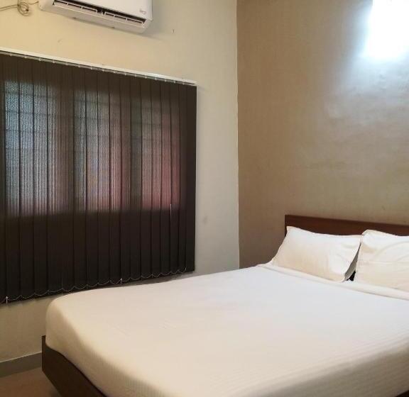 스탠다드 룸, Aspire Maradu