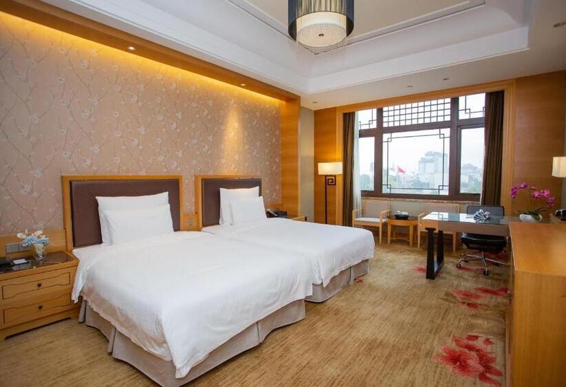 اتاق لوکس, Ln Dongfang Resort