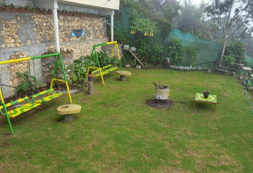 اتاق سوپریور سه تخته, Kodai Heaven