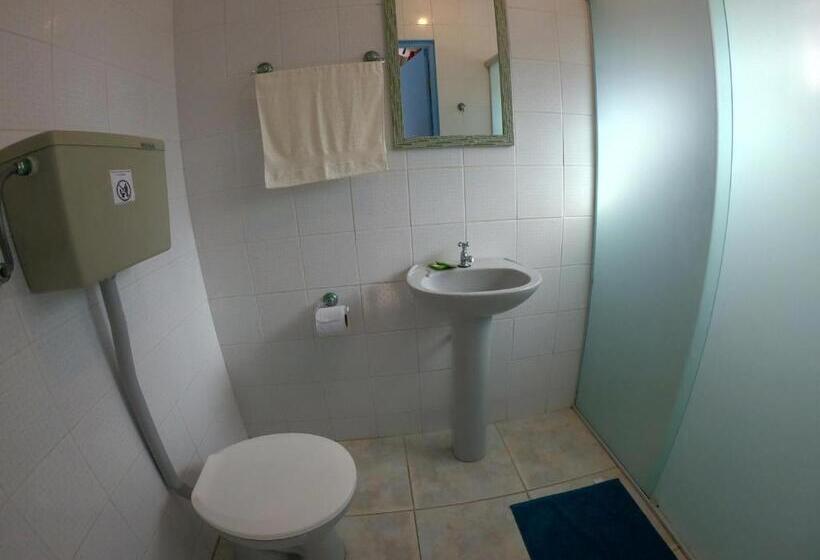 سوییت, Complexo Desenferruja Uma Quadra Praia Da Ferrugem