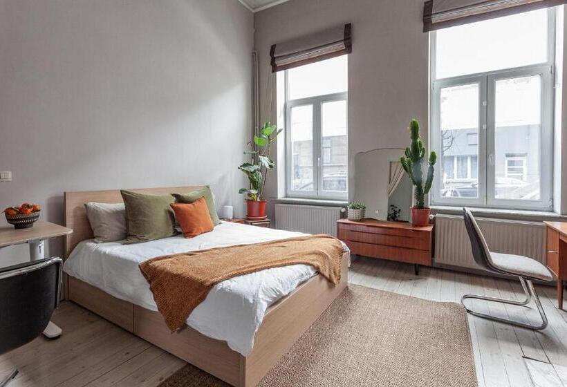 آپارتمان 1 خوابه همکف, Comenstay Brussels